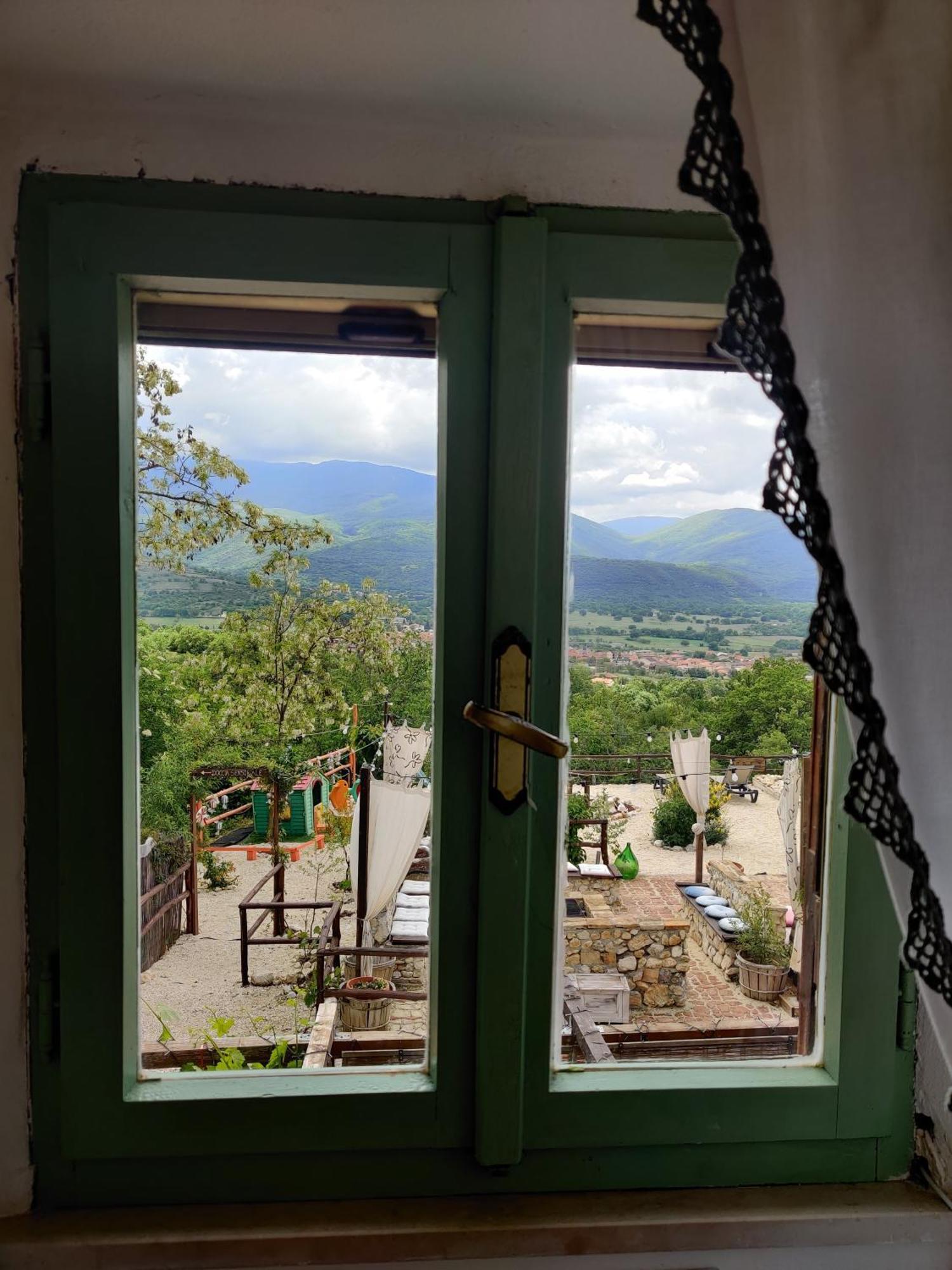 B&B Le Grette Gioia Dei Marsi Exterior foto